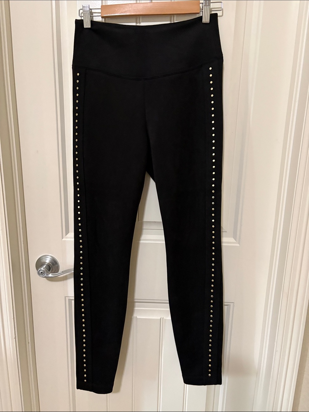 White House Black Market Black brushed suede soft Stud-Trim Leggings